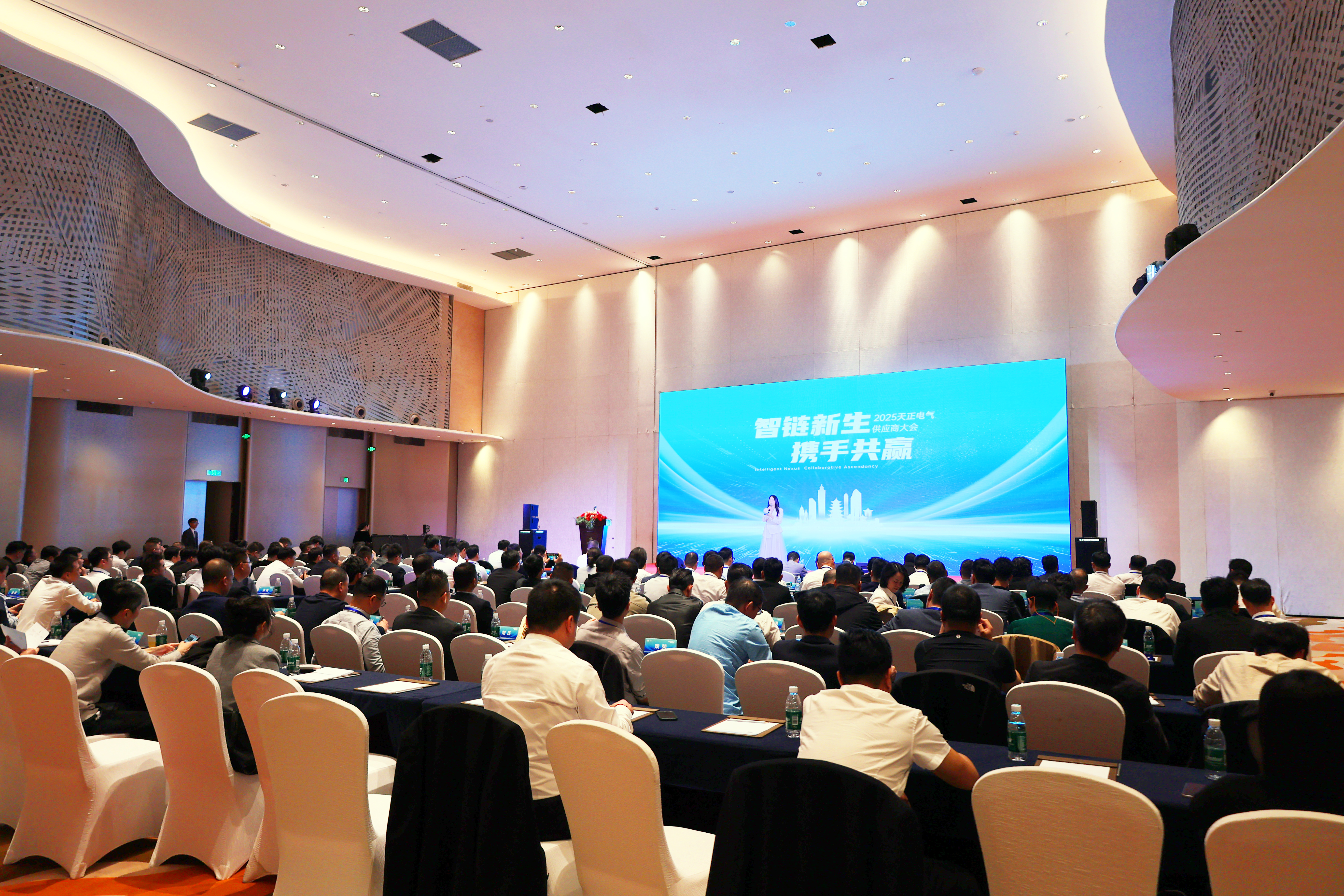 EG9A9530.JPG EG9A9530.JPG